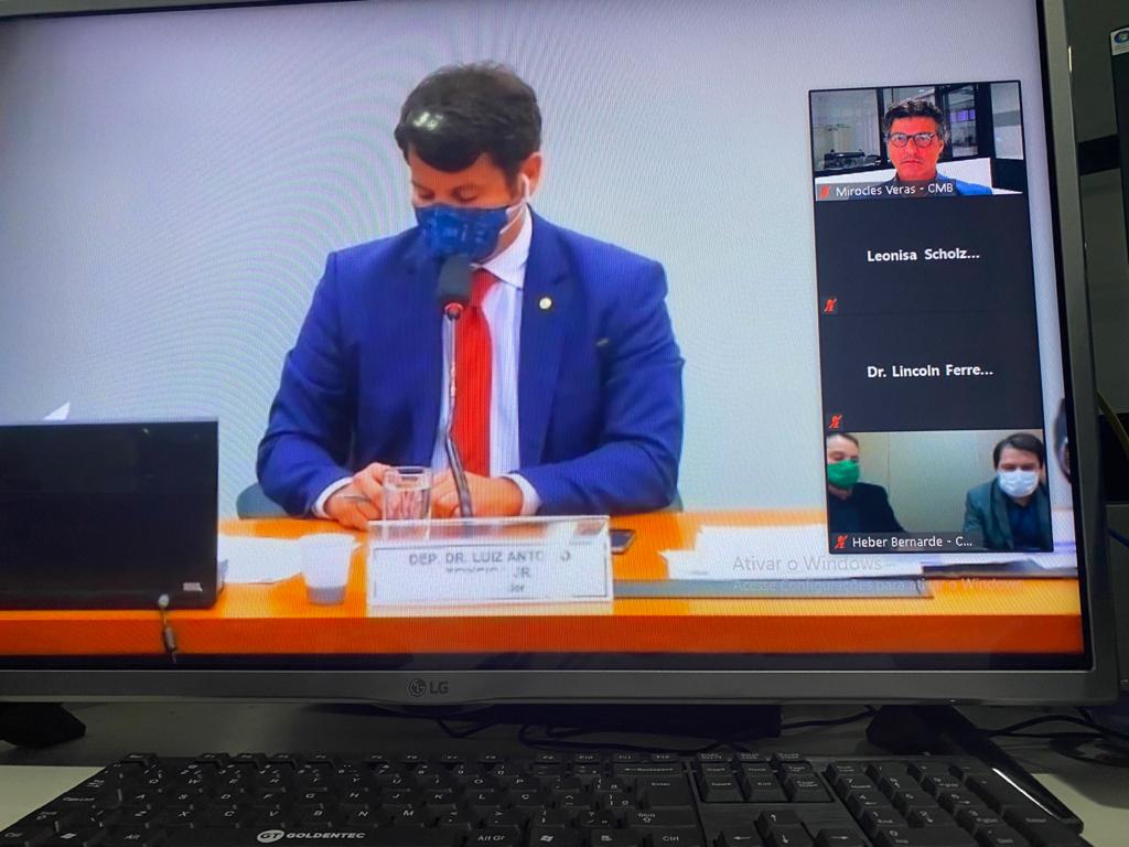 reuniao comissao covid