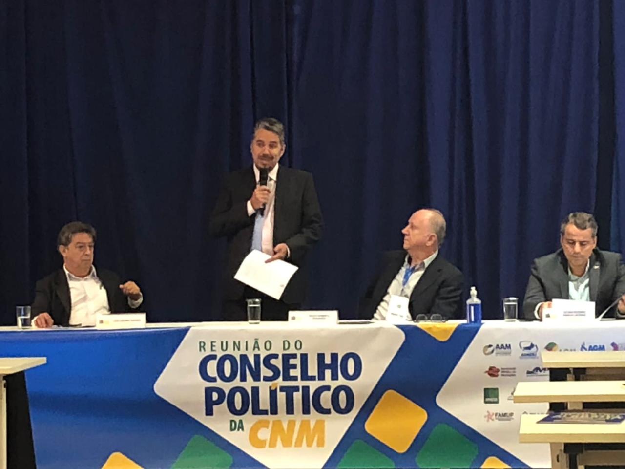 CMB Confederação Nacional dos Municípios