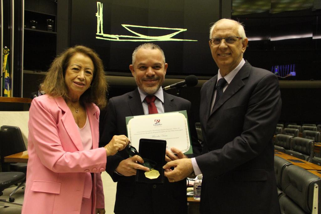 CMB celebra 50 anos do Hospital Evangélico de Vila Velha